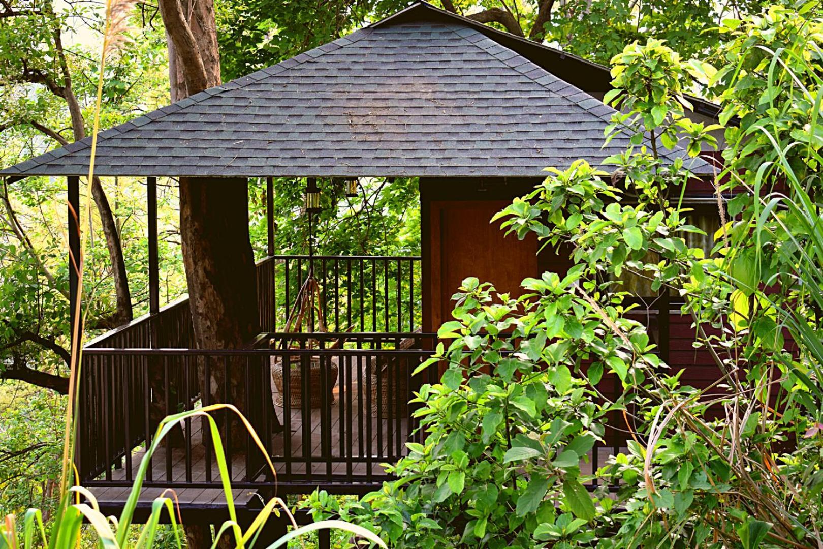 Brahmaputra Jungle Resort Ґувахаті Екстер'єр фото