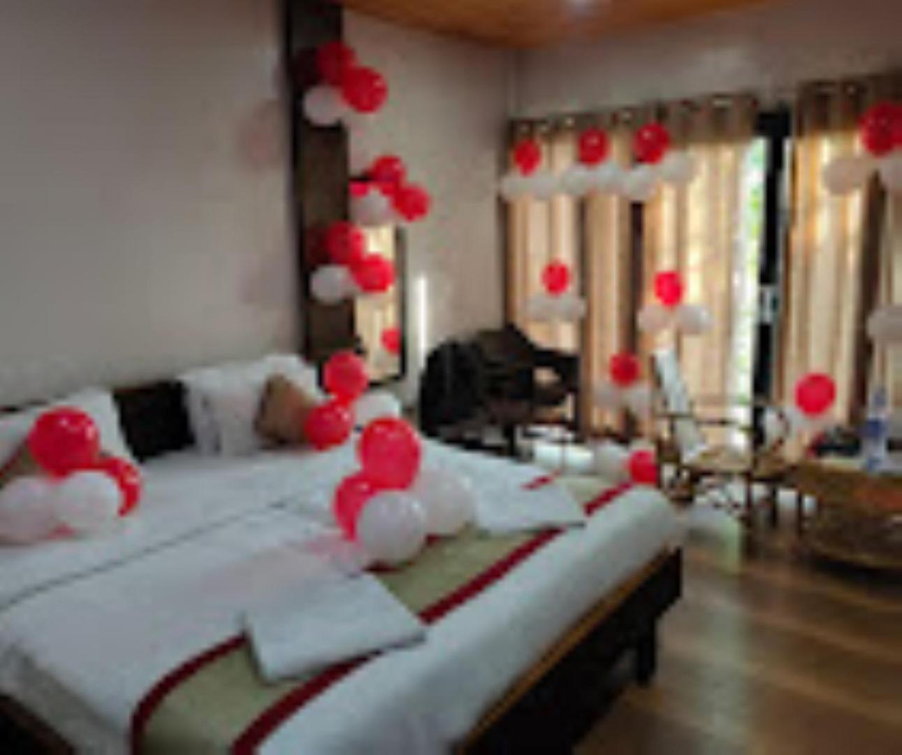 Brahmaputra Jungle Resort Ґувахаті Екстер'єр фото