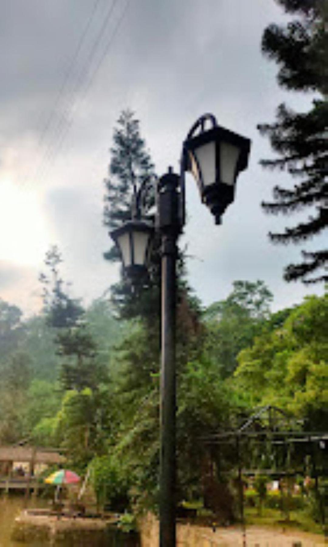 Brahmaputra Jungle Resort Ґувахаті Екстер'єр фото