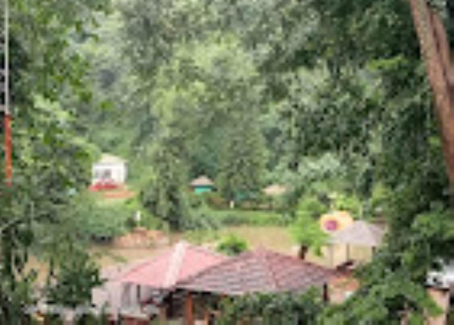 Brahmaputra Jungle Resort Ґувахаті Екстер'єр фото