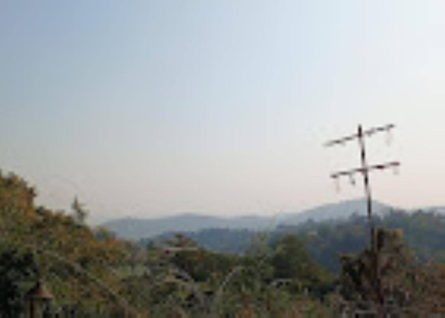 Brahmaputra Jungle Resort Ґувахаті Екстер'єр фото